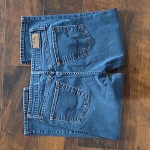 Signature Levi Strauss Capris Misses 12
